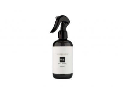 Meditation - Vila Hermanos - odświeżacz do pościeli 250ml - seria Apothecary Japanese